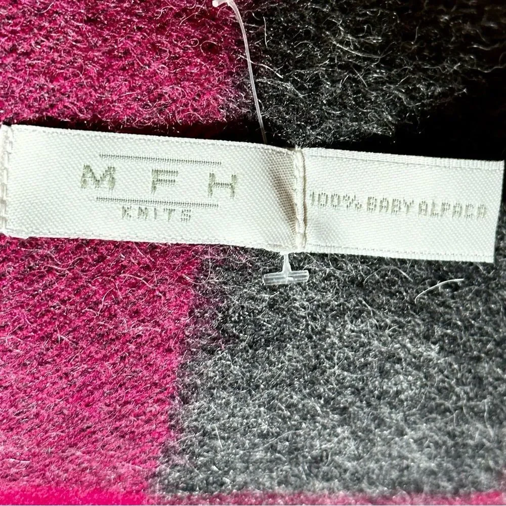 NWOT MFH Knits Baby Alpaca Scarf with Tassels - Picture 2 of 3